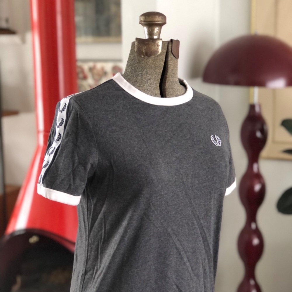 Fred Perry Ringer Taped T shirt dress UK 6 women’s Mod Oi! - Picture 3 of 11